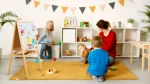 KIDS-EASEL01+GM+MKS-BK+SHAPES01+CM-SET3_4.webp