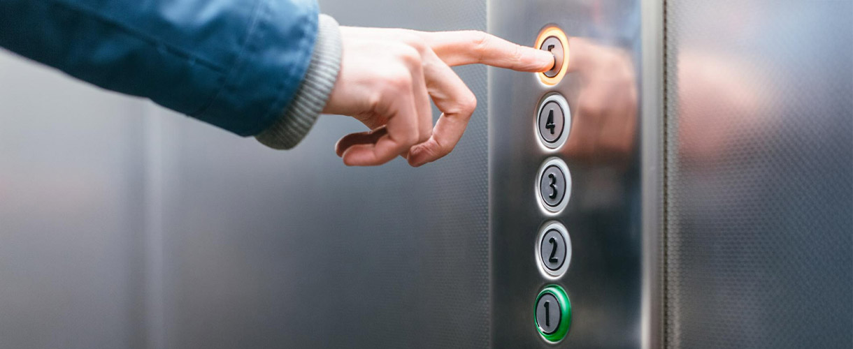 Elevator Pitch i tablice, czyli jak przygotować skuteczną autoprezentację